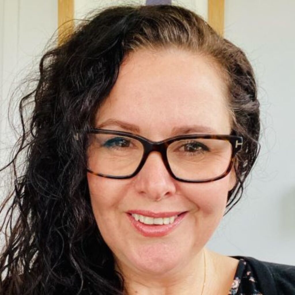 Dr Kirstie Lawton bio image