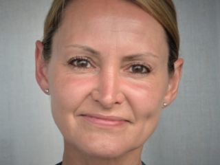 Andrea Bremner, MSc Physiology and Psychology | Holistic Nutrition Andrea Bremner portrait at food for the brain