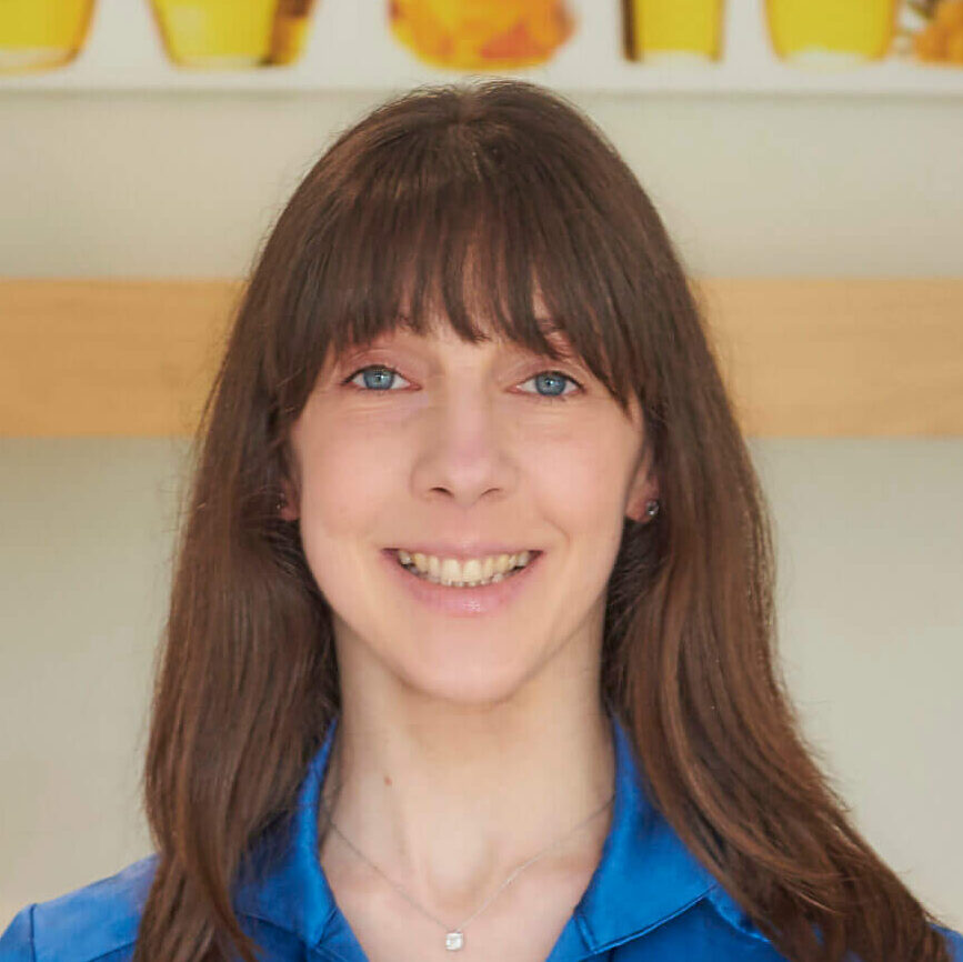 Kate Taylor bio image